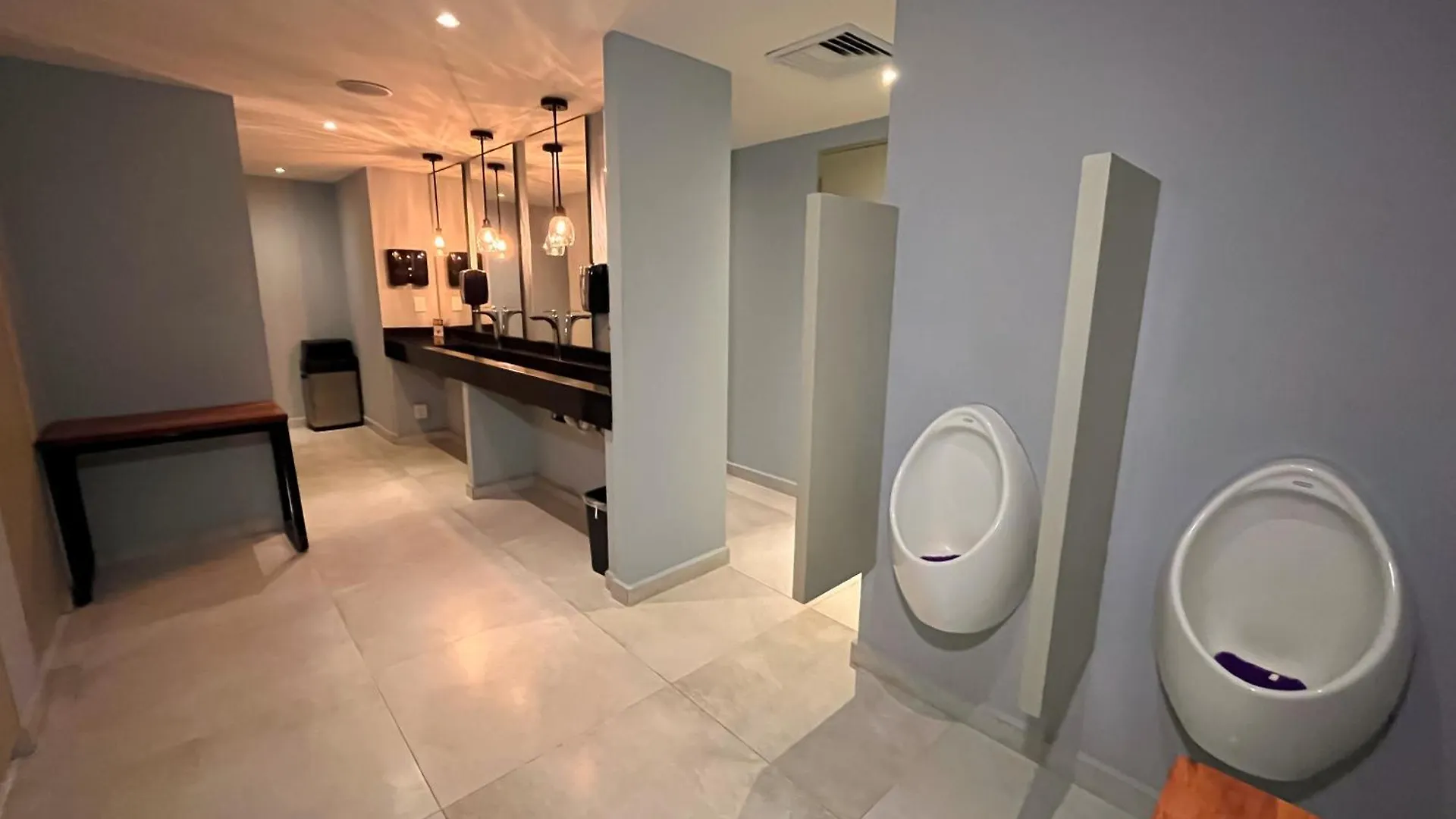 Hotel The Yellow Capsule Cancun Close To Airport